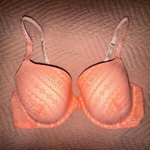 Victoria’s Secret Lined Demi Bra – Salmon – Size 36D